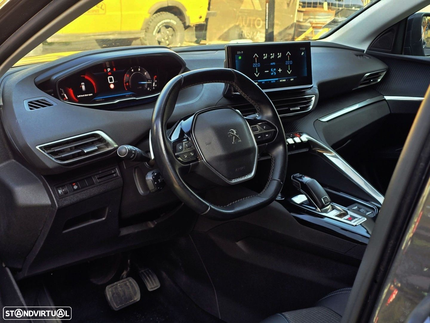 Peugeot 3008 1.5 BlueHDi Allure EAT8 - 19