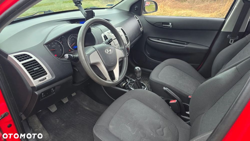 Hyundai i20 1.4 CRDi Classic + EU5 - 9