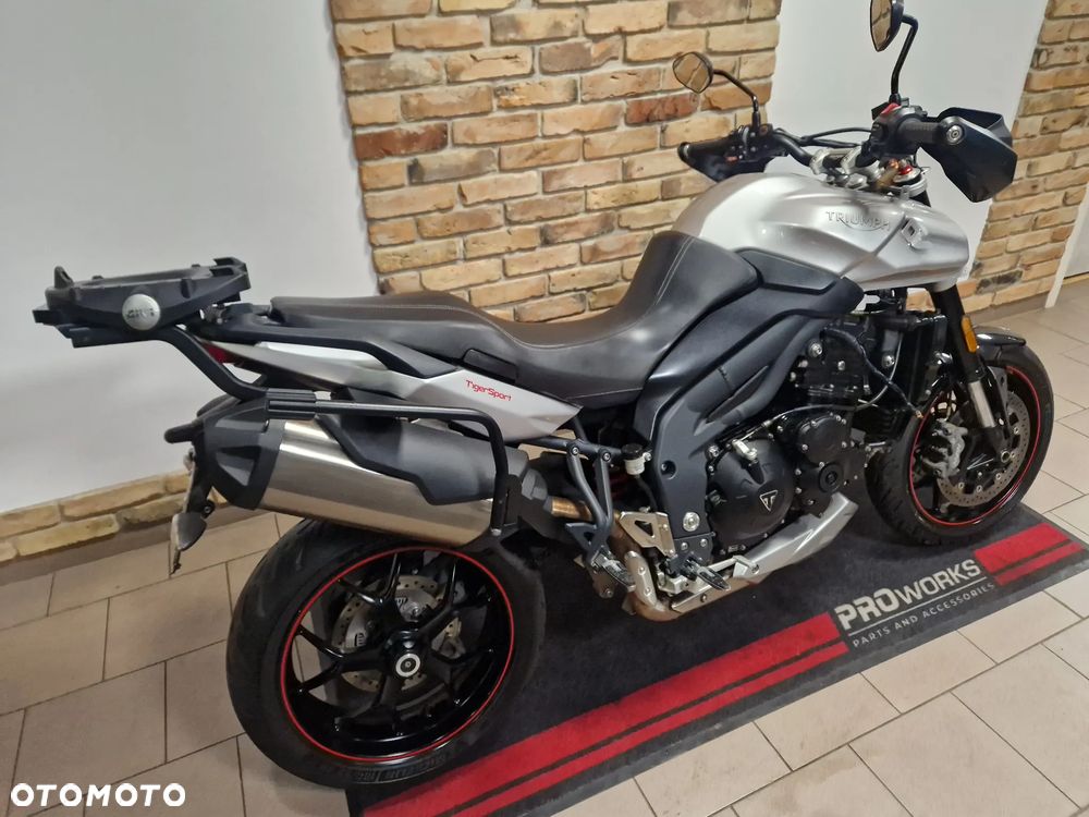 Triumph Tiger - 11