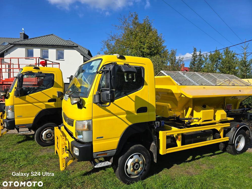 Mitsubishi 4x4 canter fuso daily 6c18 pługopiaskarka piaskarka solarka hydraulika econ Schmidt - 3