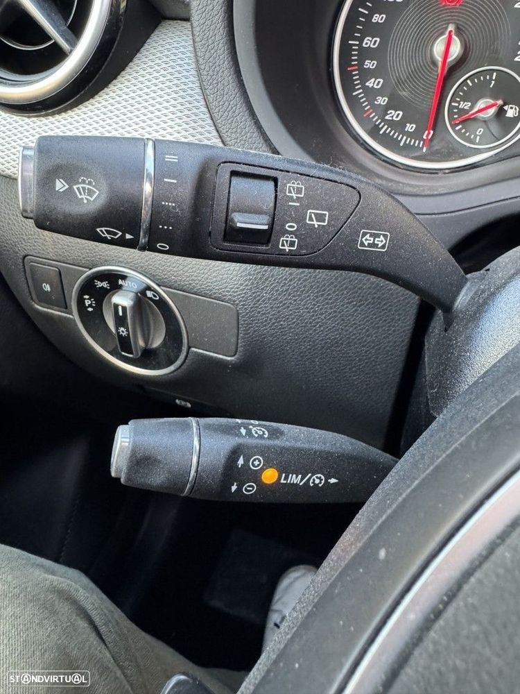 Mercedes-Benz B 180 d Style Plus Aut. - 20