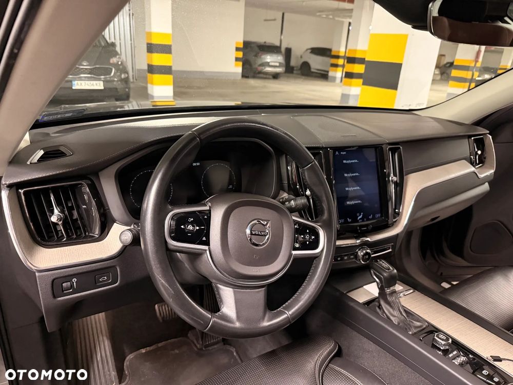 Volvo XC 60 T5 AWD Inscription - 8