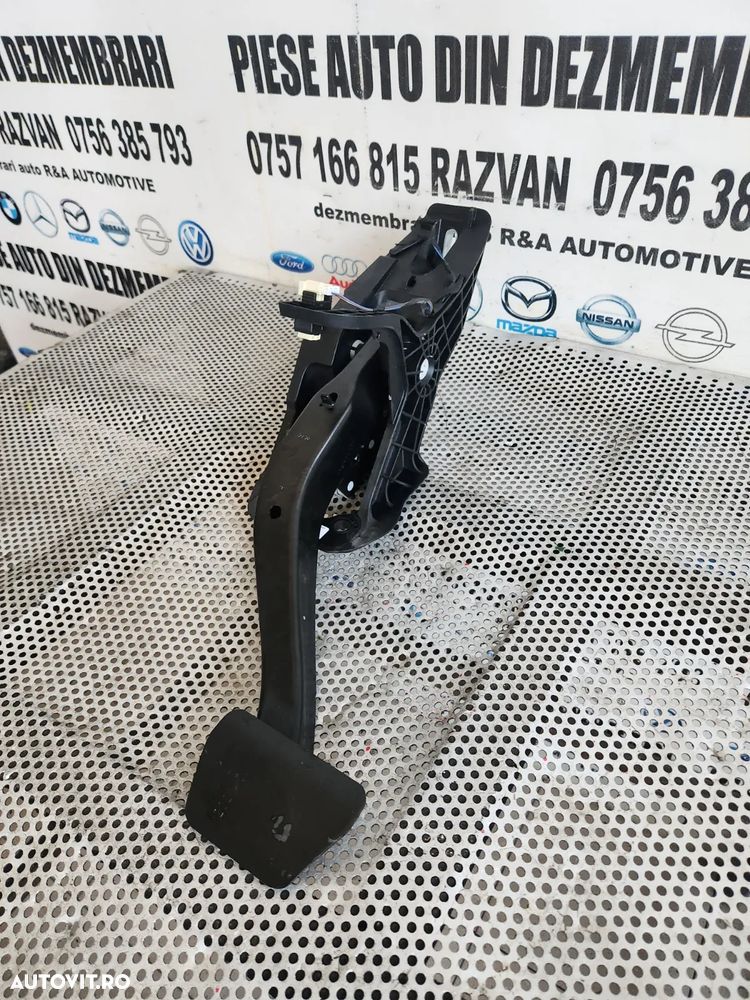 Pedala Frana Cutie Automata Bmw G20 G21 G22 G23 G26 G28 G29 G42 M2 M3 M4 Cod 6889820 Volan Stanga Dezmembrez Bmw B58B30B - Dezmembrari Arad - 3