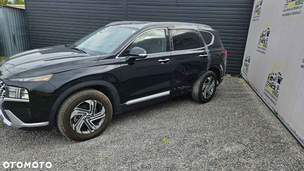 Hyundai Santa Fe - 3