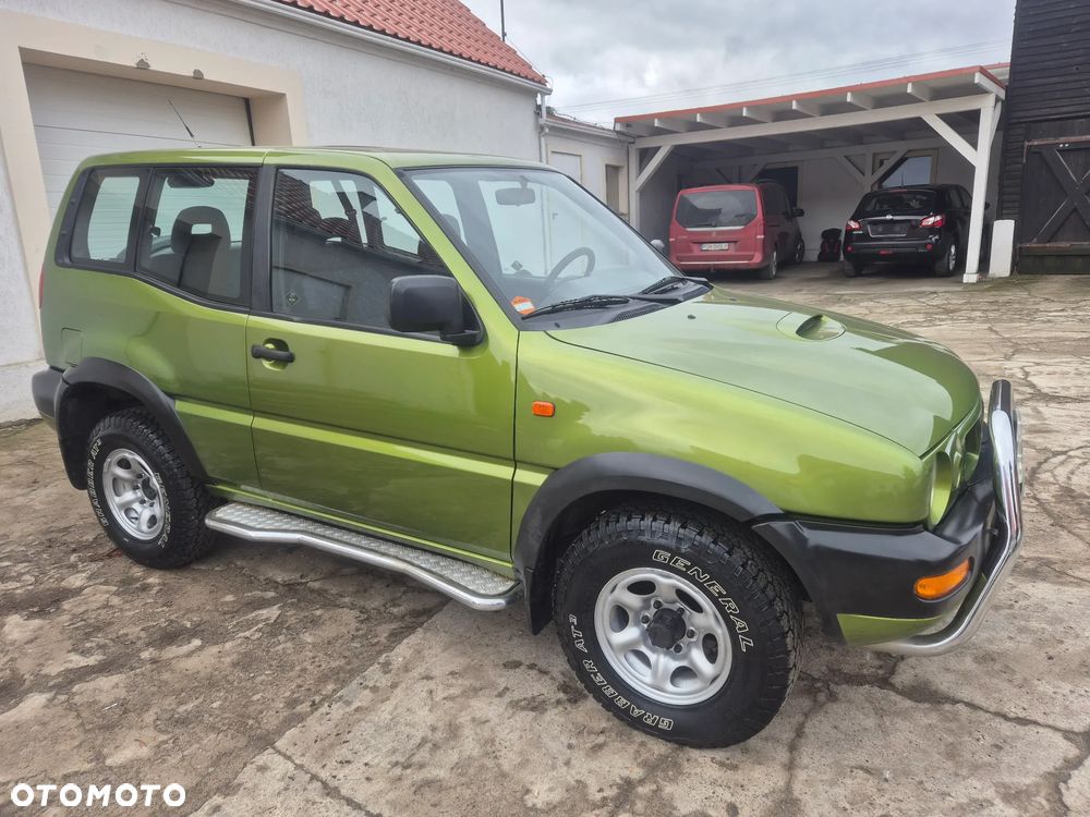 Nissan Terrano - 13