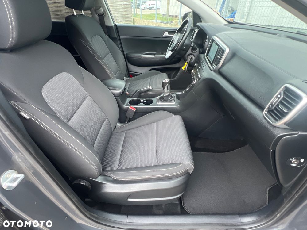 Kia Sportage 1.6 GDI 2WD ISG Spirit - 25
