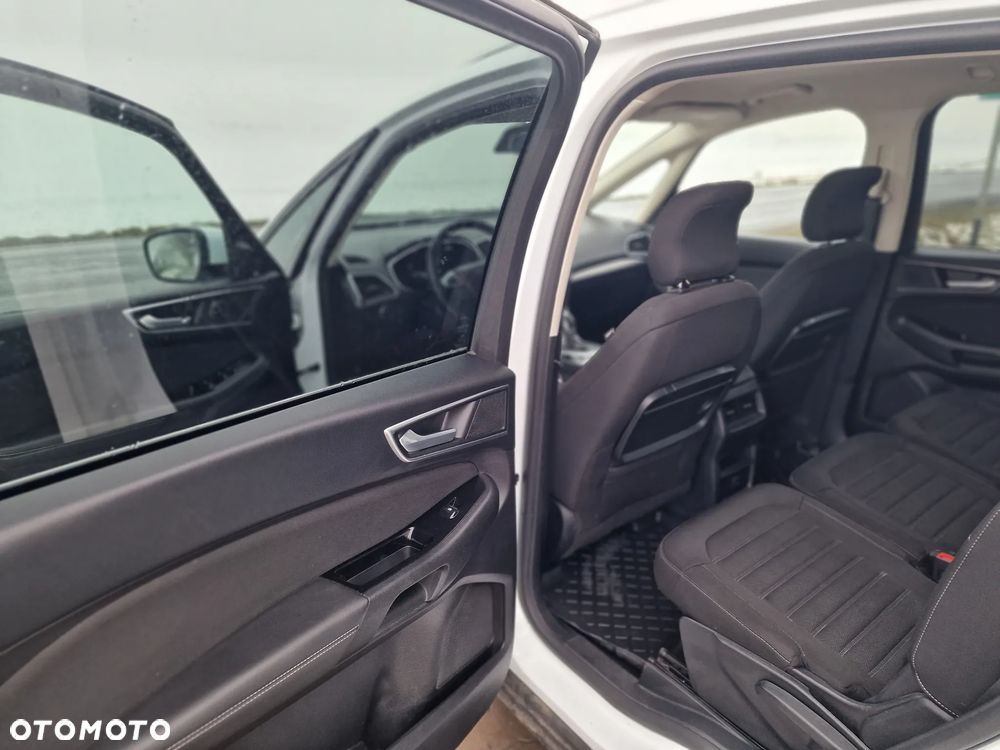 Ford Galaxy 2.0 TDCi 4WD Titanium PowerShift - 28