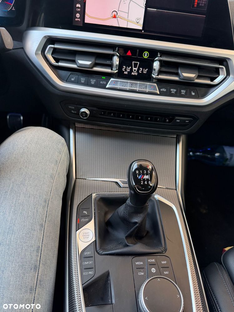 BMW Seria 3 318d M Sport - 11