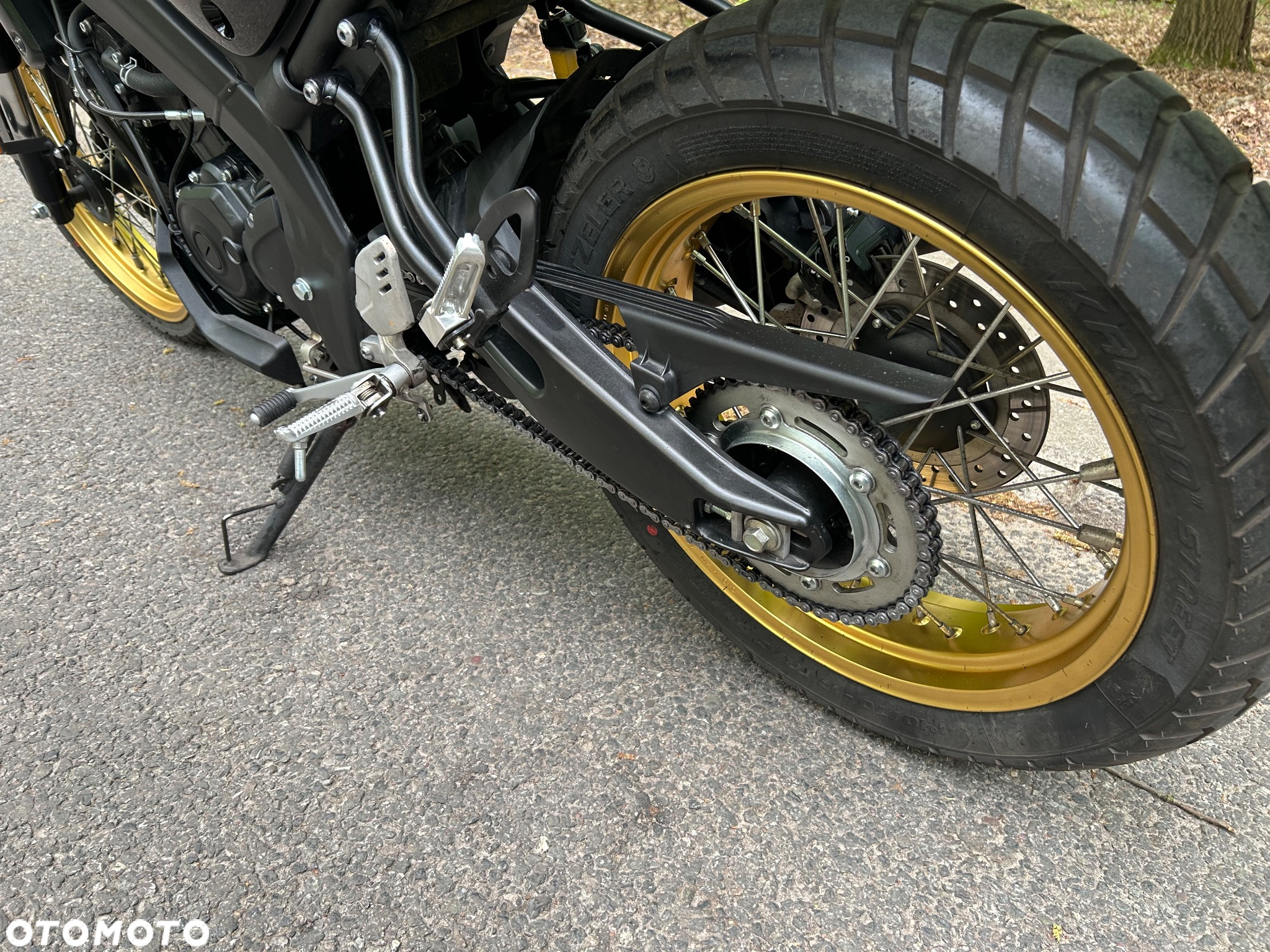 Yamaha XSR - 2