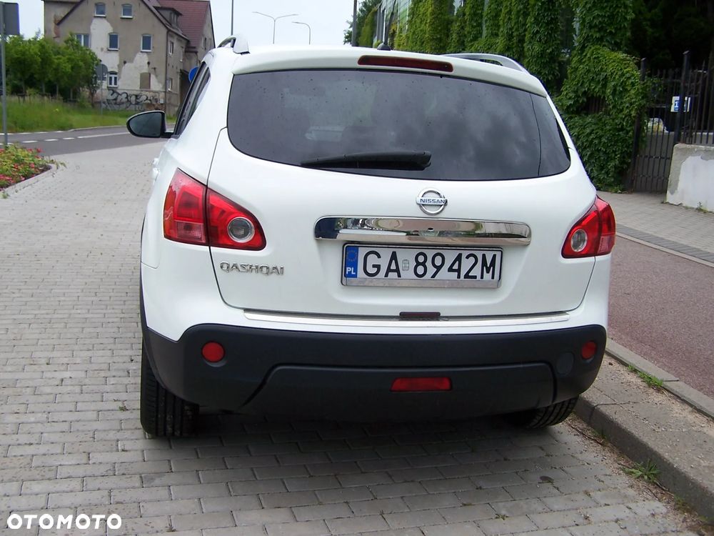 Nissan Qashqai 1.6 Tekna - 2