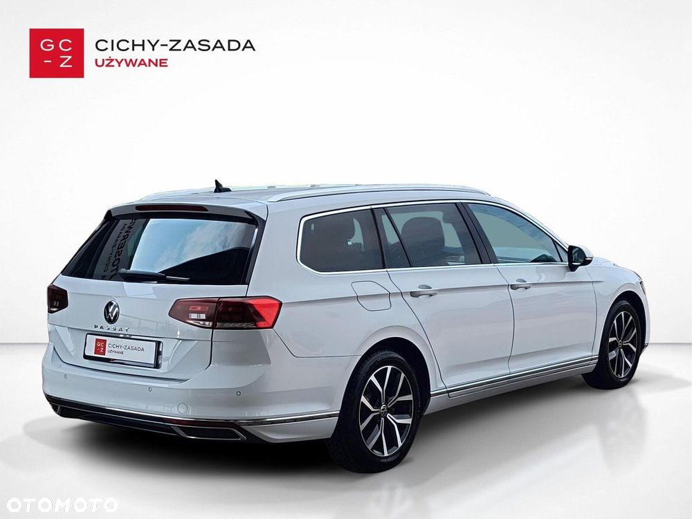 Volkswagen Passat - 5