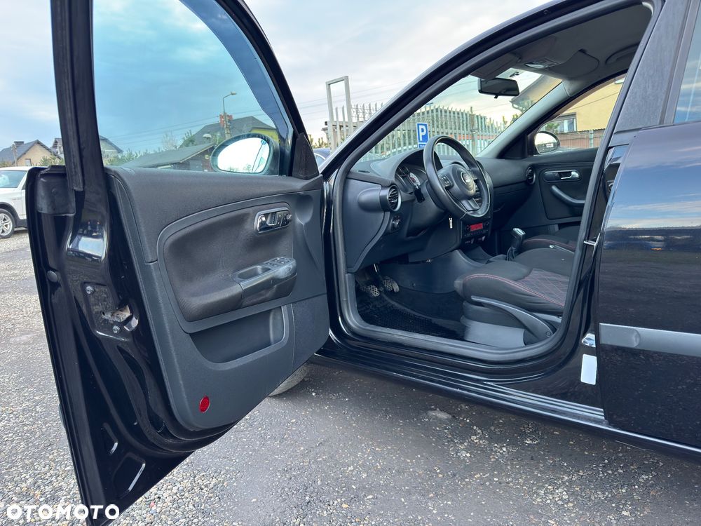 Seat Ibiza 1.6 16V Sport - 13