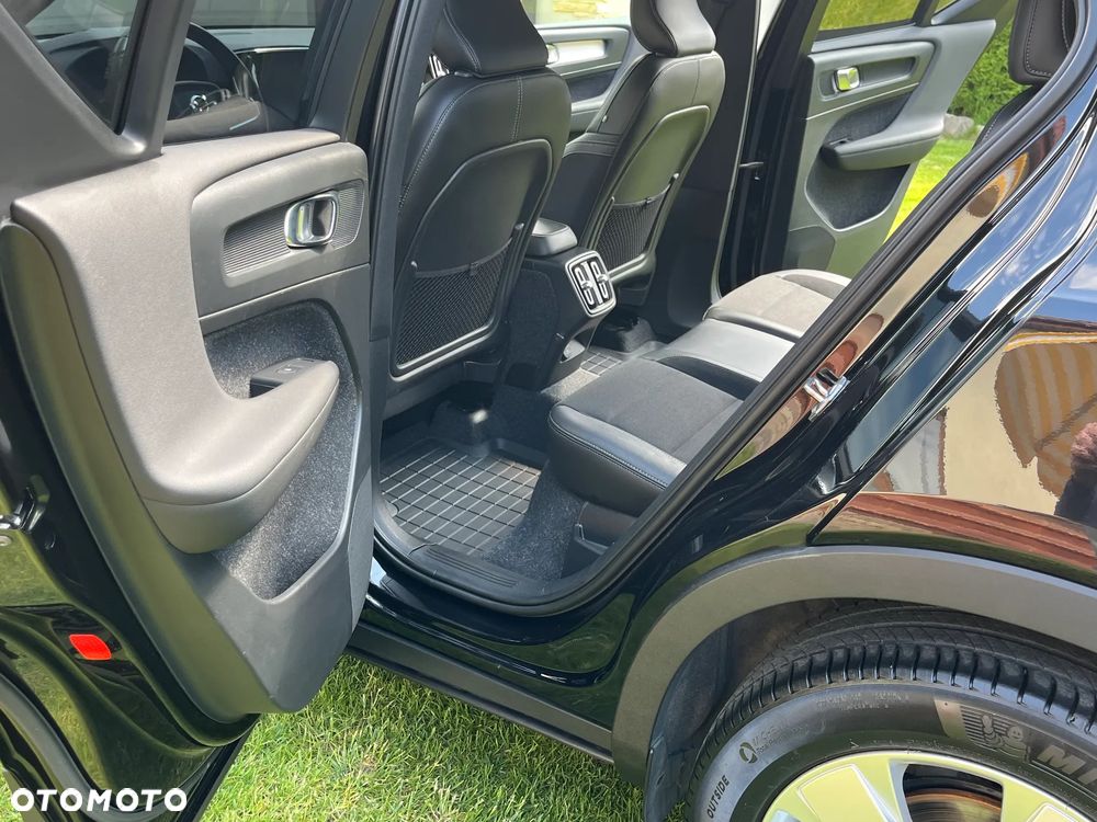 Volvo XC 40 D3 Momentum Pro - 7