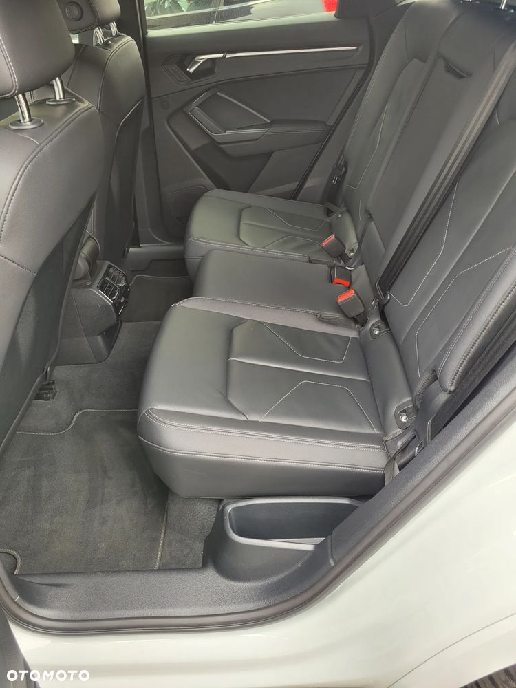 Audi Q3 35 TDI Quattro - 10