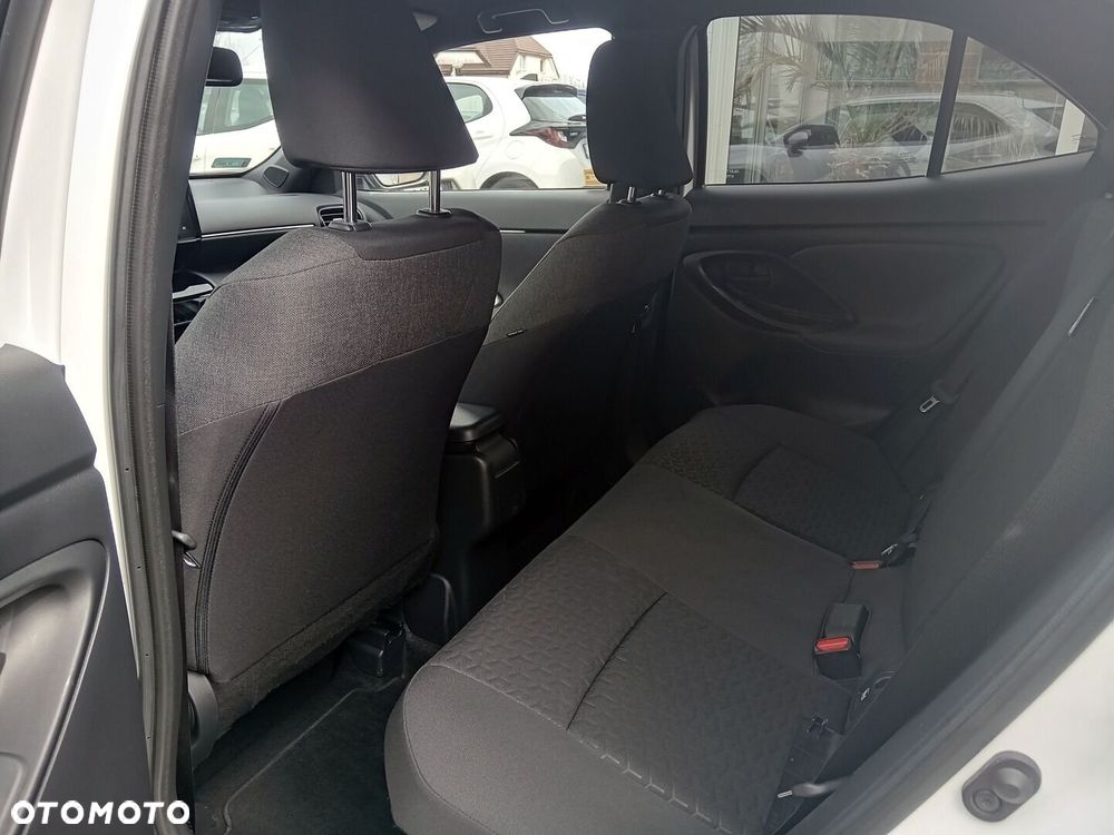 Toyota Yaris Cross - 10