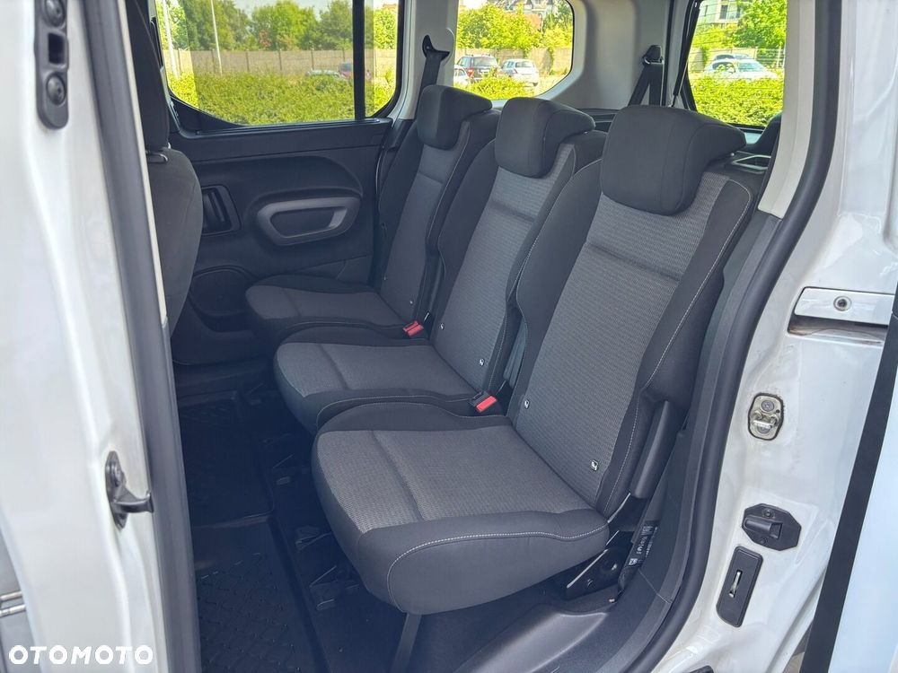 Toyota Proace City Verso 1.2 D-4T Family - 21