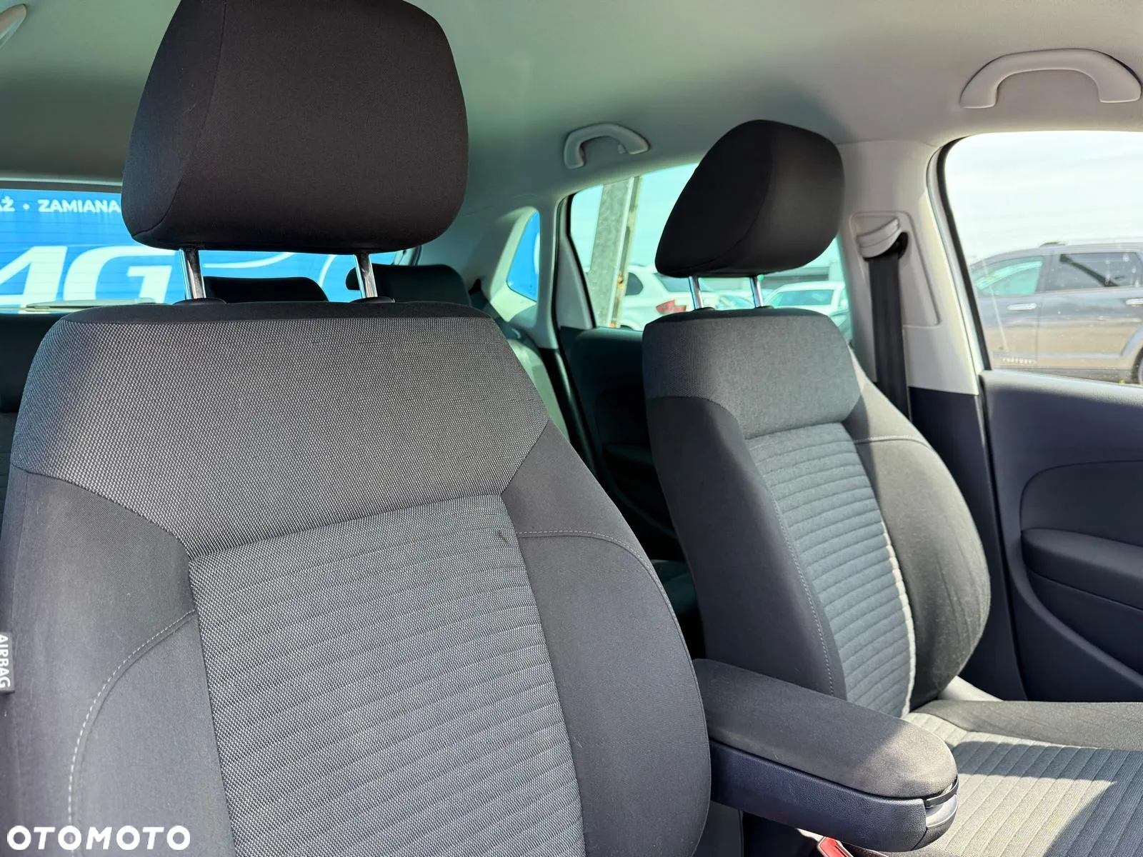 Volkswagen Polo 1.2 Black/Silver Edition - 17