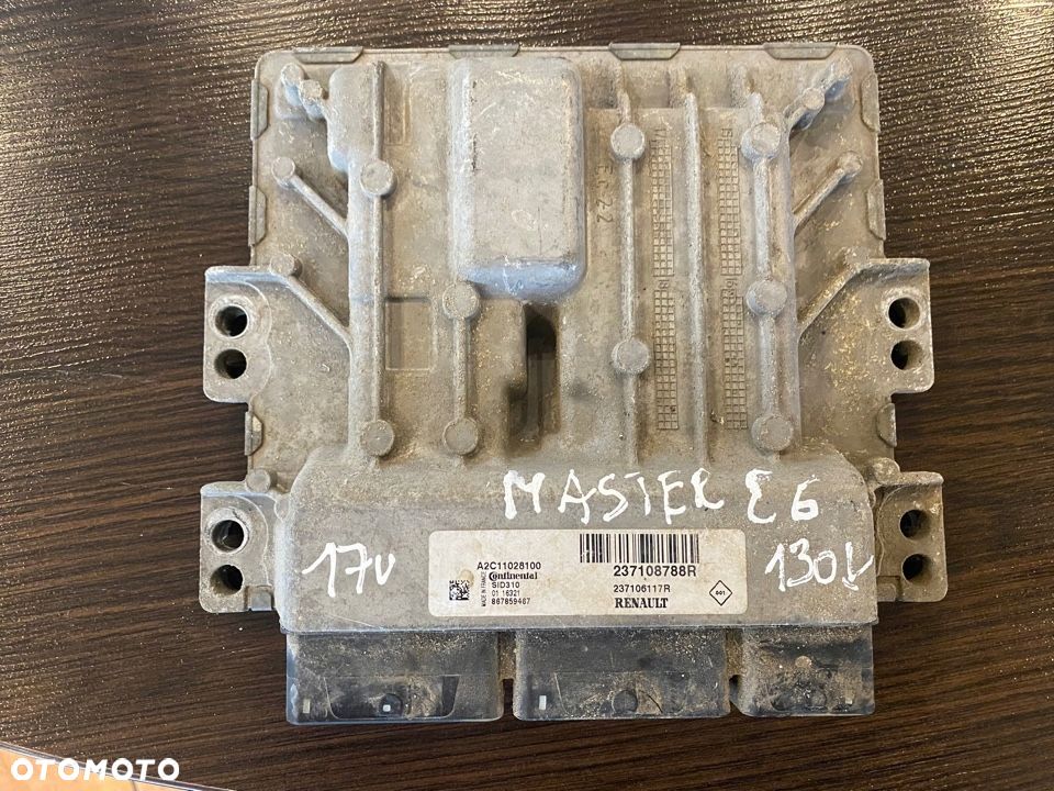 MASTER III 2,3 komputer sterownik 237108788R - 1