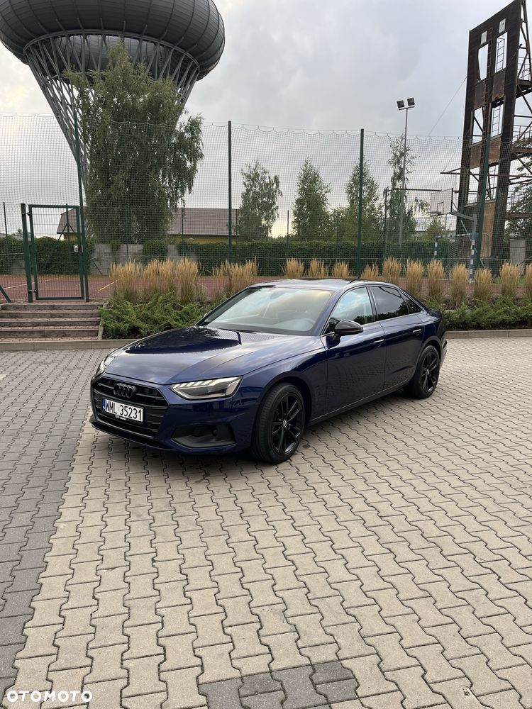 Audi A4 Limousine - 1