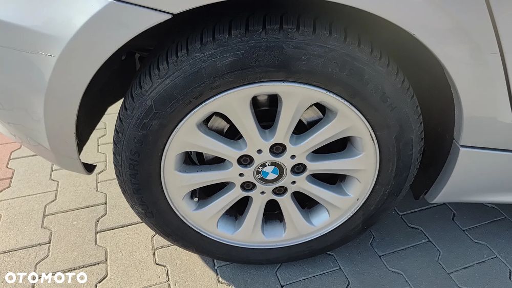 BMW Seria 1 - 19