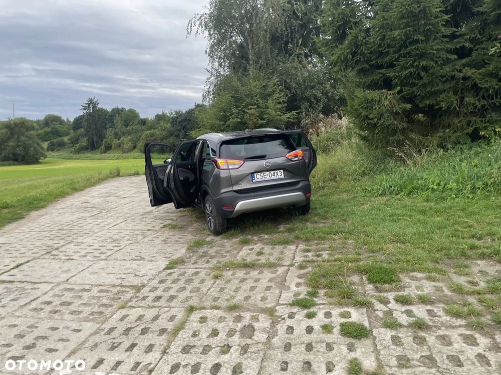 Opel Crossland X 1.2 T Design Line S&S - 27