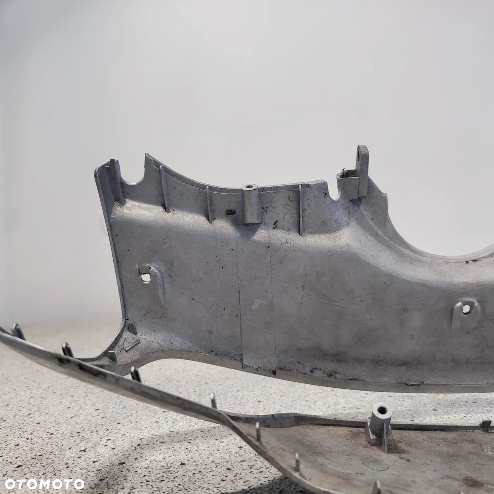 Czacha, czasza, owiewka przód, osłona lampy, obudowa kierownicy Yamaha Cygnus 125 - 13