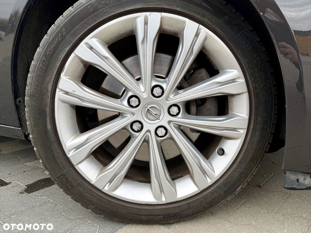 Opel Insignia 2.0 T Business Elegance S&S - 21