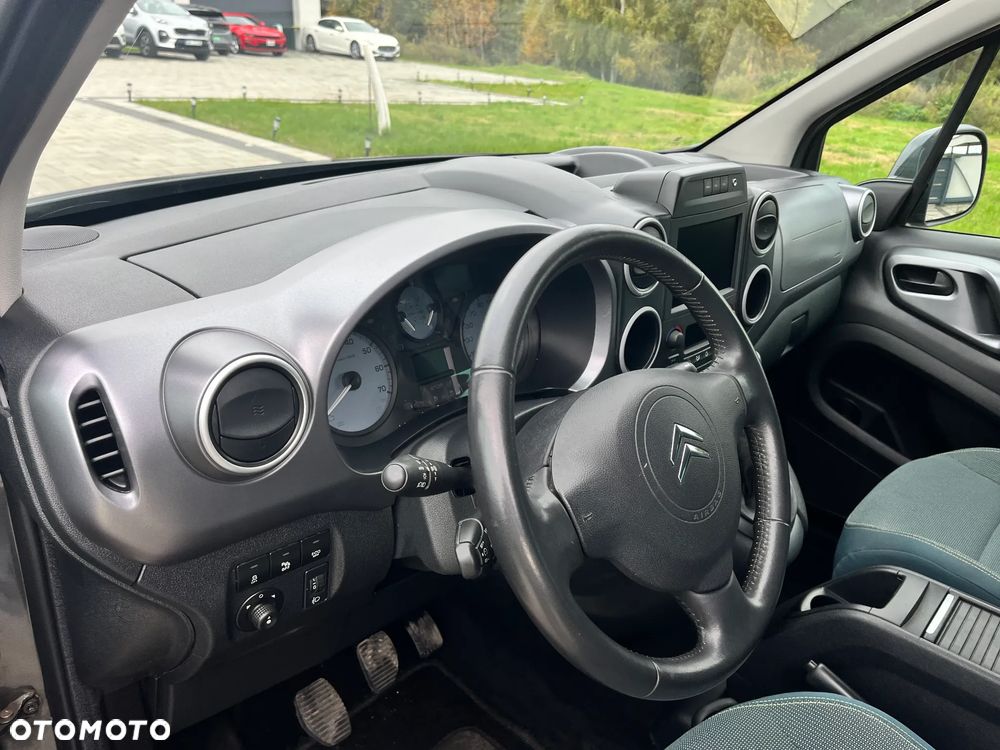 Citroën Berlingo Multispace PureTech 110 90 Jahre - 14