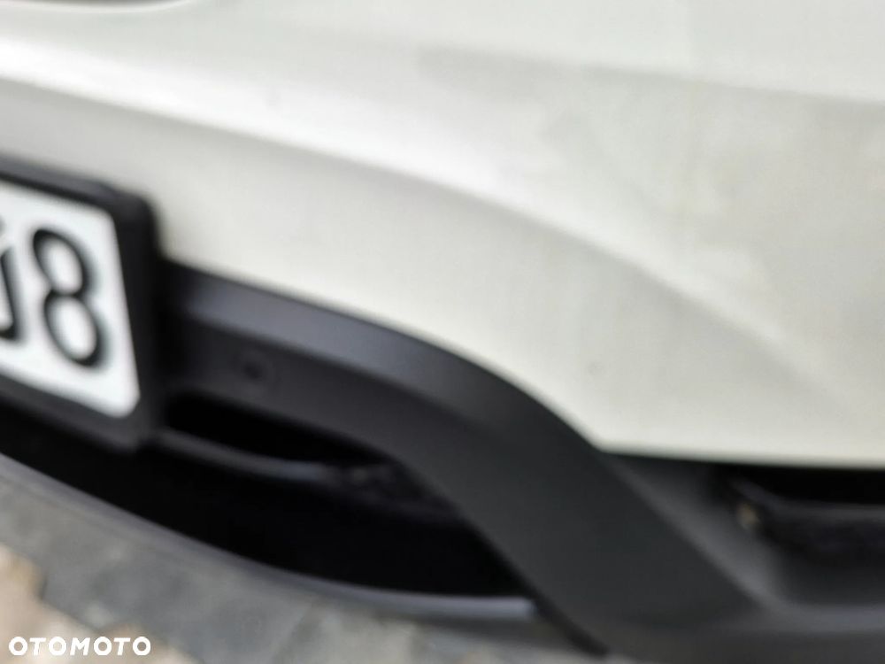 BMW X1 sDrive18d xLine - 21