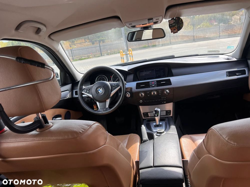 BMW Seria 5 530d - 17