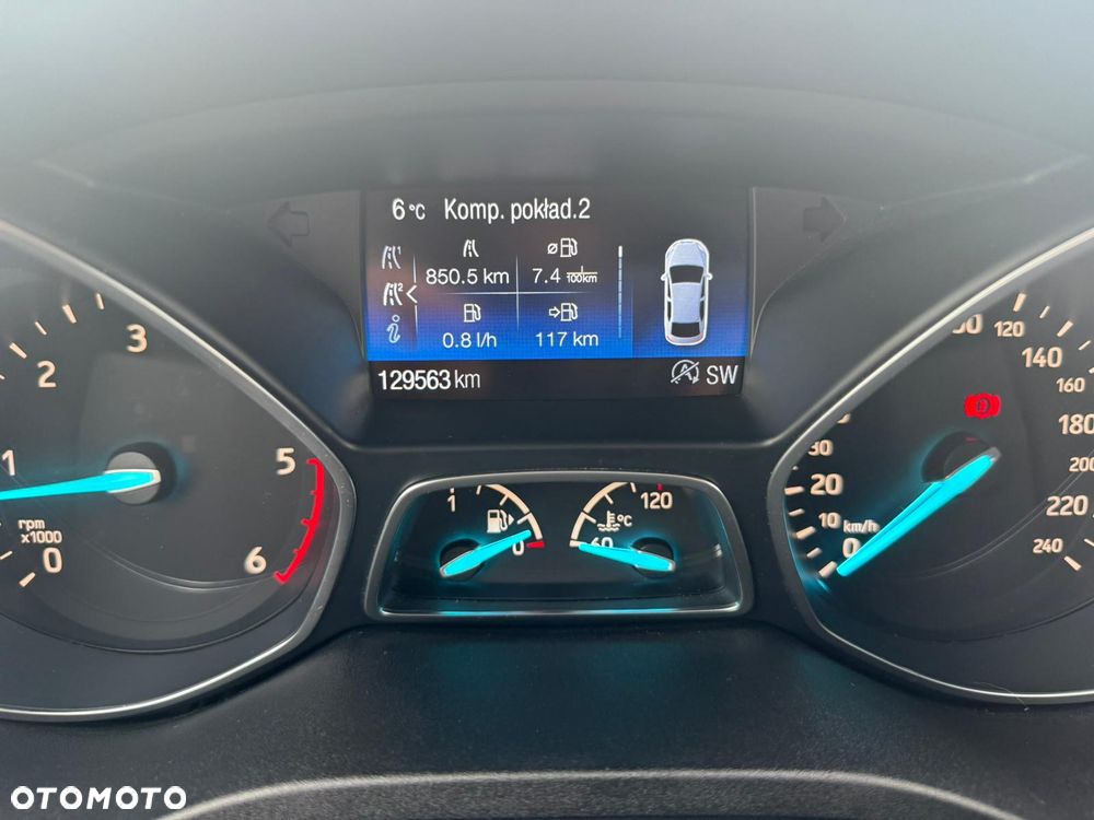 Ford Kuga 2.0 TDCi 4x4 ST-Line - 27