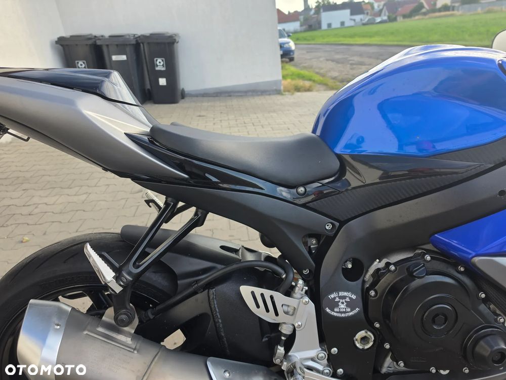 Suzuki GSX-R - 24