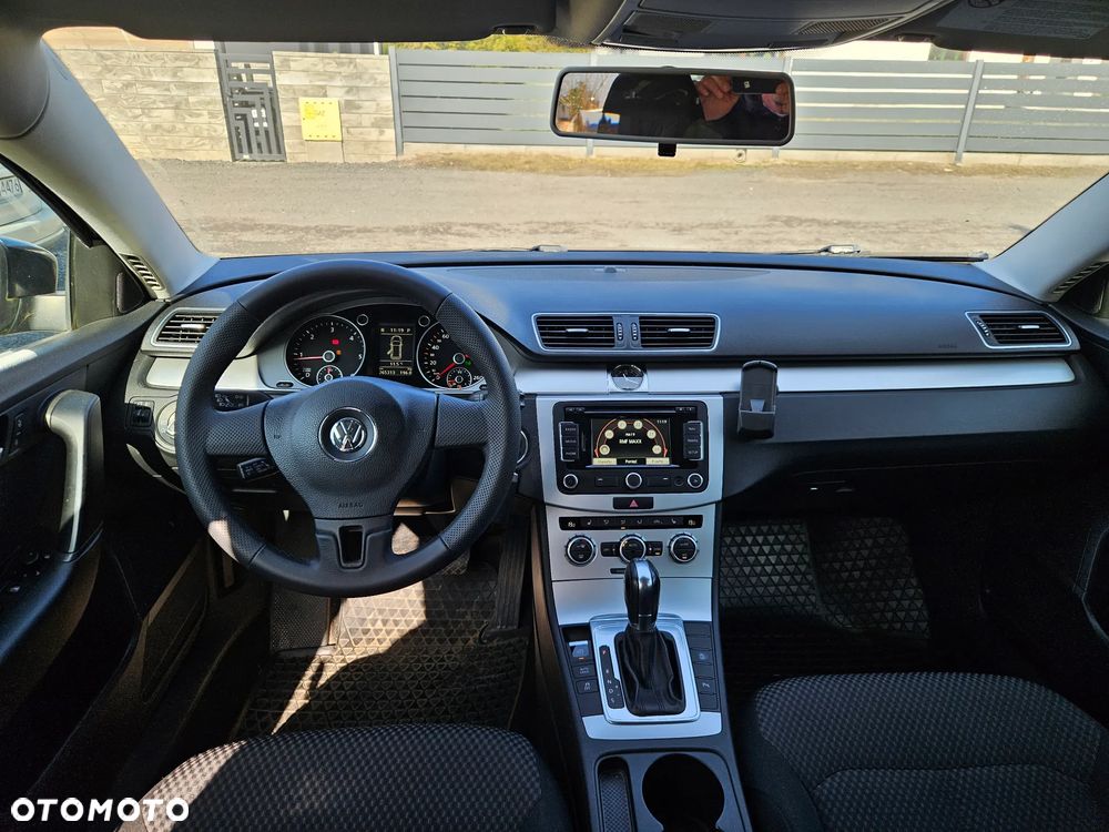 Volkswagen Passat Variant 2.0 TDI Comfortline DSG - 10