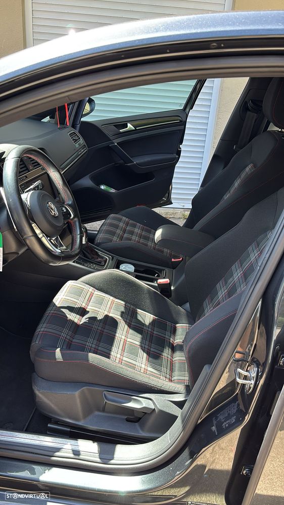 VW Golf GTI BlueMotion DSG - 6