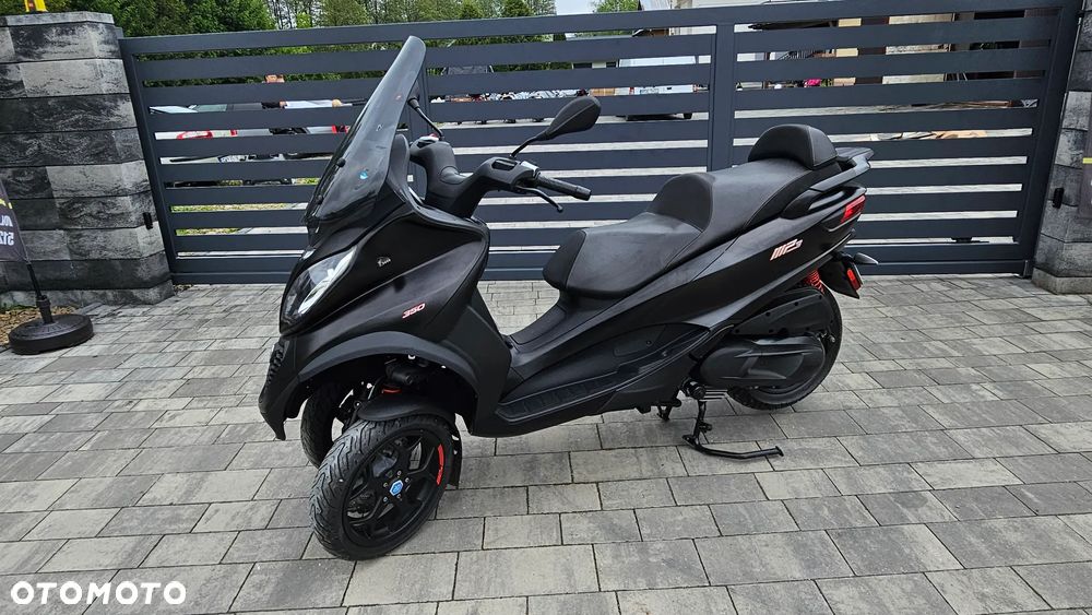 Piaggio MP-3 - 2