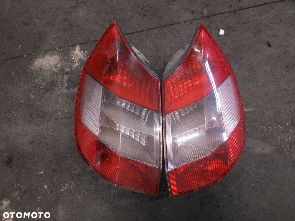 KOMPLETNY TYŁ RENAULT SCENIC II NV632 KLAPA BAGAŻNIKA BEZ SZYBY - 2