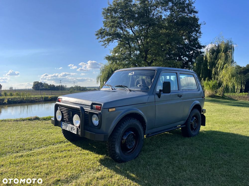 Lada Niva - 1