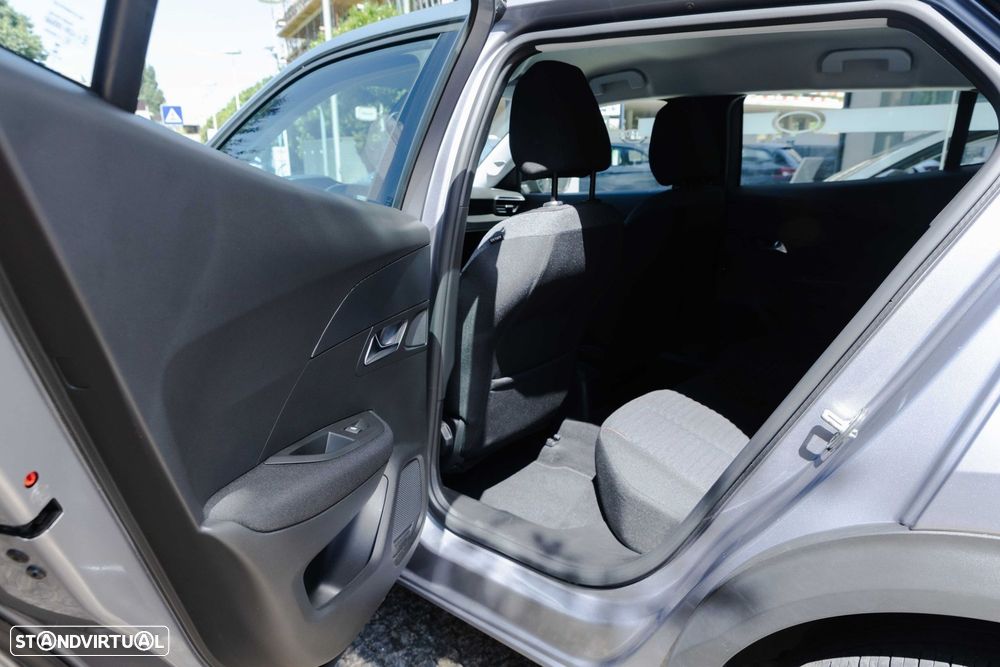 Peugeot 2008 1.2 PureTech Active Pack - 18