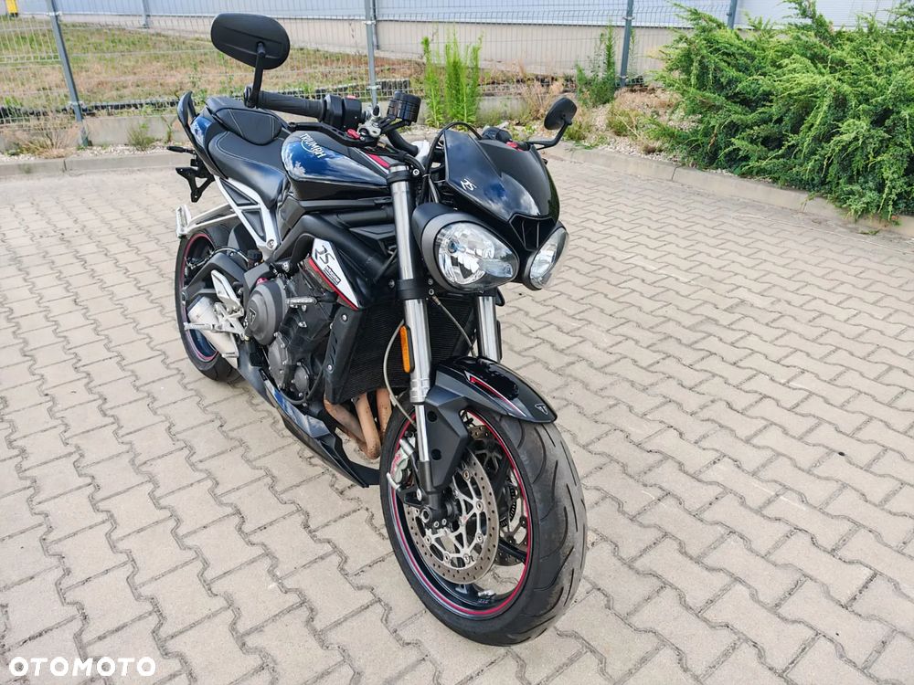 Triumph Street Triple - 5
