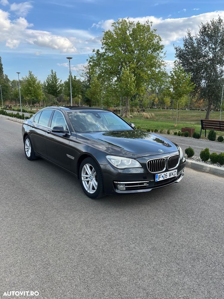 BMW Seria 7 740d xDrive - 1