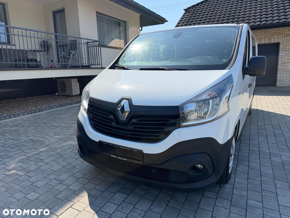 Renault Trafic - 10