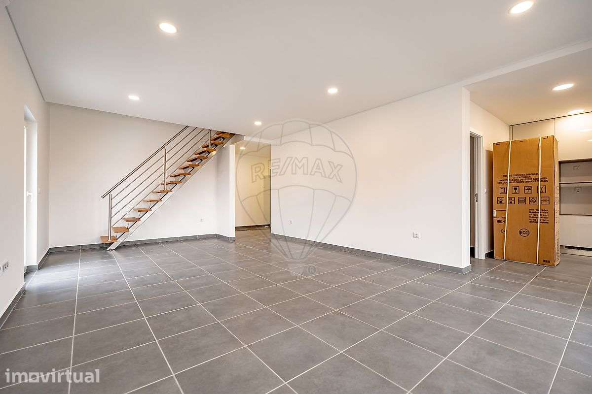 Apartamento T2 para arrendamento - Grande imagem: 4/36