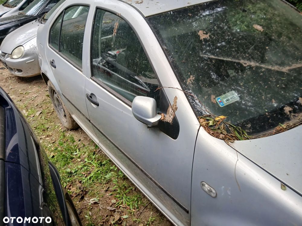 volkswagen bora LB7Z maska pokrywa silnika klapa bagażnika zderzak lampa reflektor pas przedni stop - 3