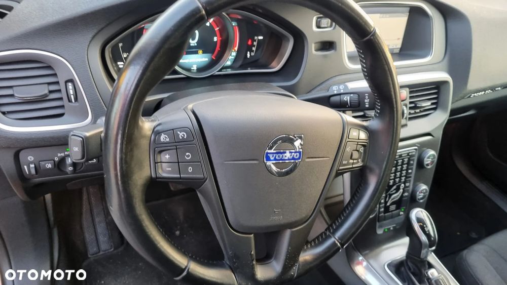 Volvo V40 Cross Country D3 Geartronic Kinetic - 18