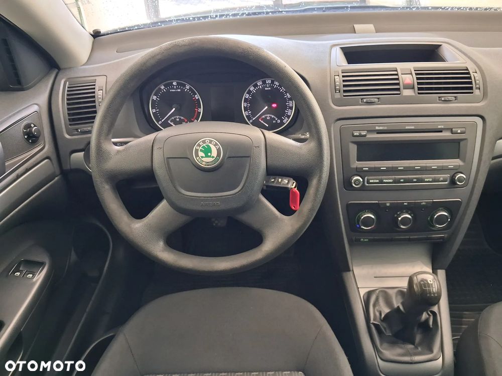 Skoda Octavia 1.4 TSI Active - 11