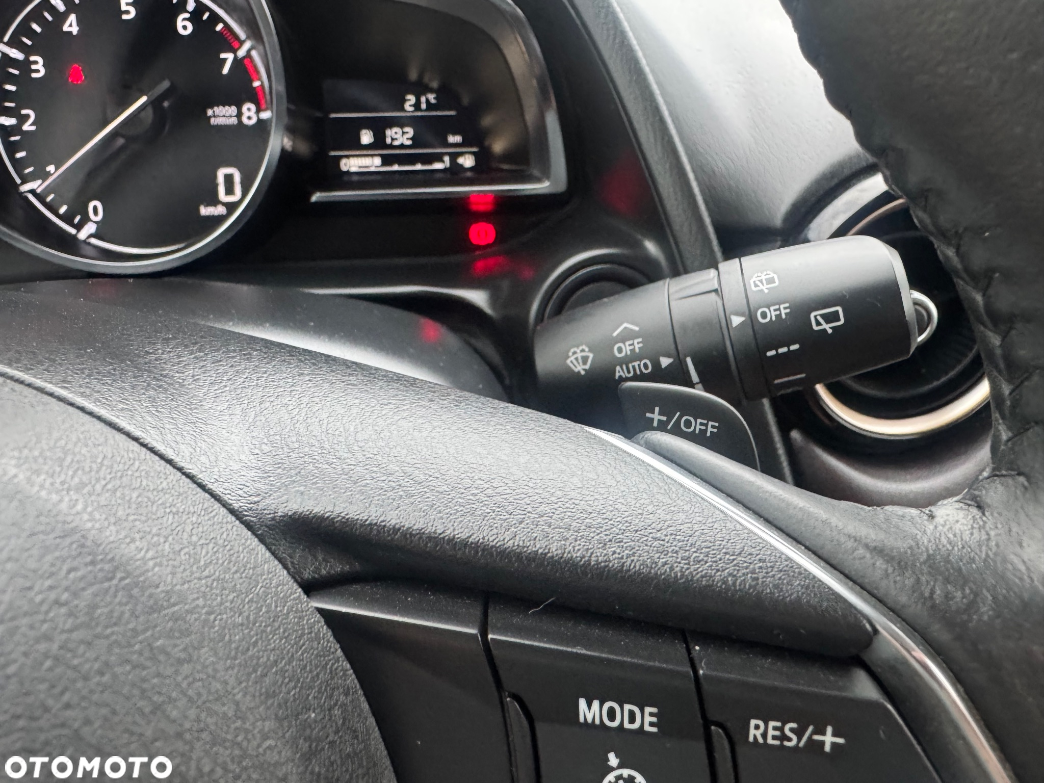 Mazda 2 SKYACTIV-G 90 Homura - 15