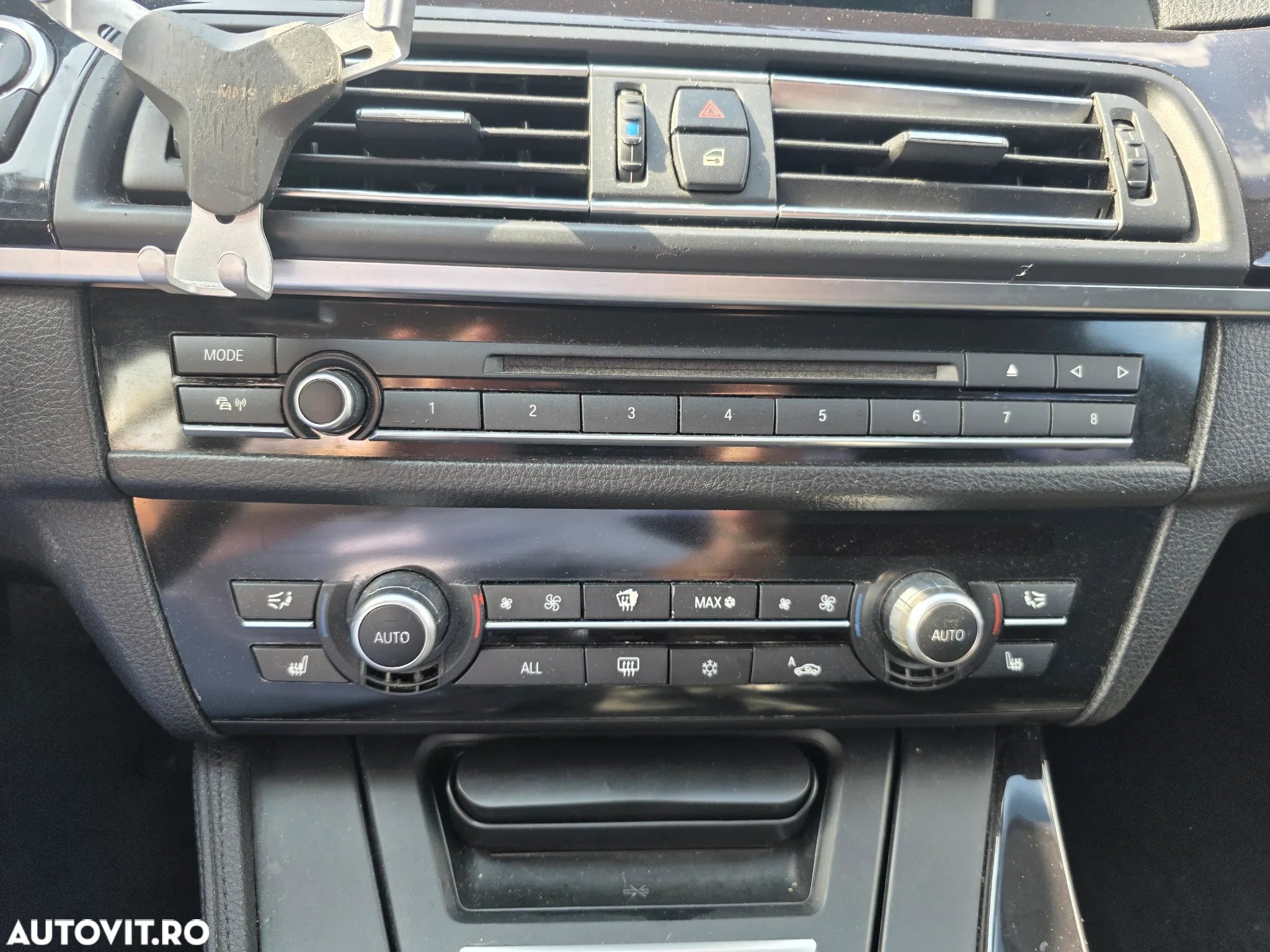 BMW Seria 5 520d - 8