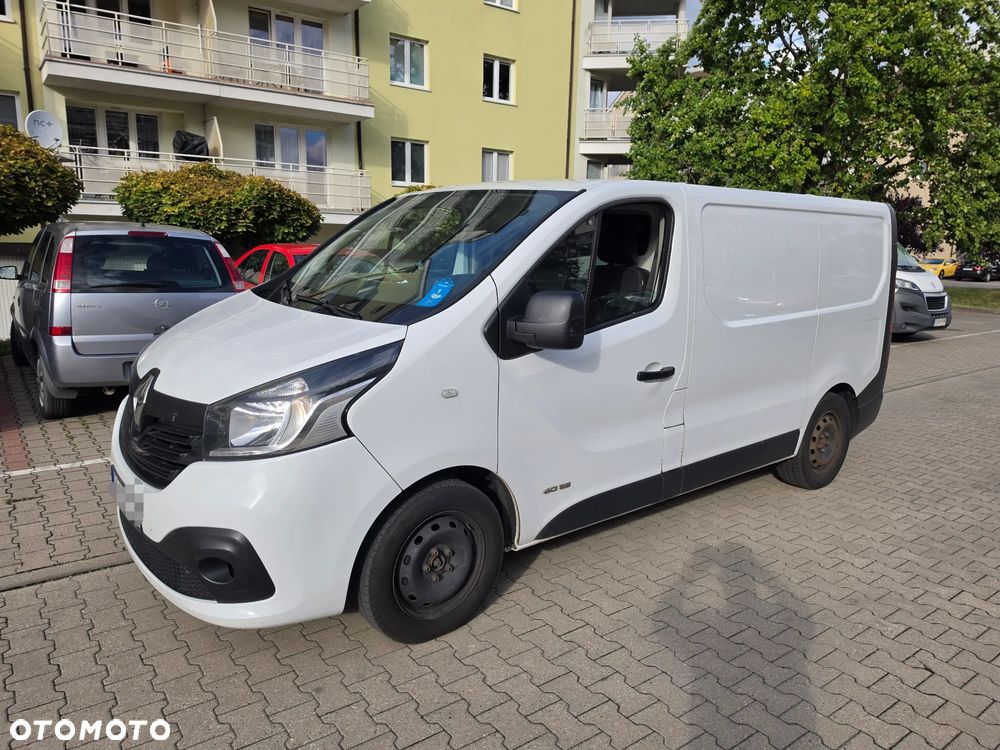 Renault Trafic - 1