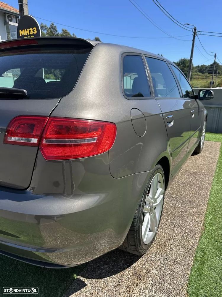 Audi A3 Sportback 1.6 TDI S-line S tronic - 16