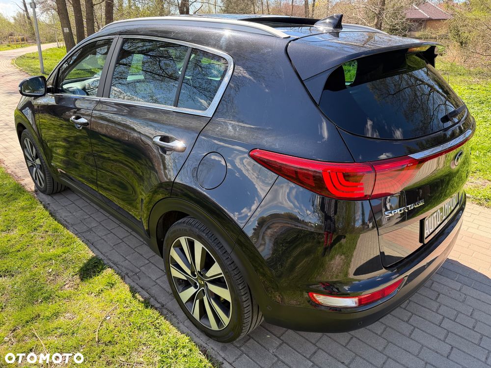 Kia Sportage 2.0 CRDI 4WD Automatik Spirit - 39